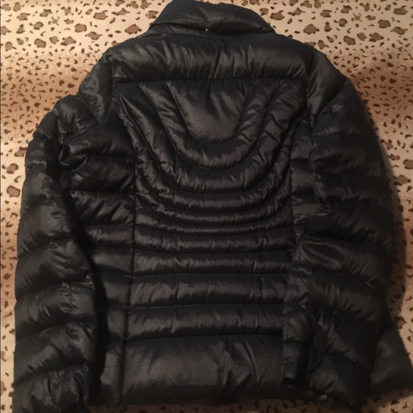 Coat - Picture 2 of 2